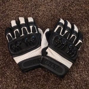 Bilt Women’s Motorcycling Gloves